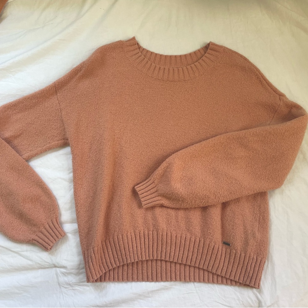 Rose colored Hollister sweater